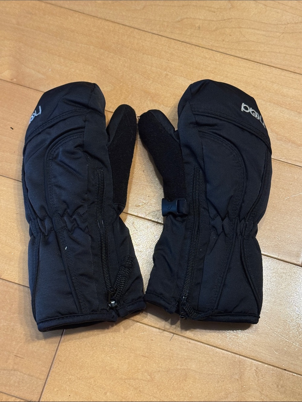 Toddler Head Black Winter Mittens